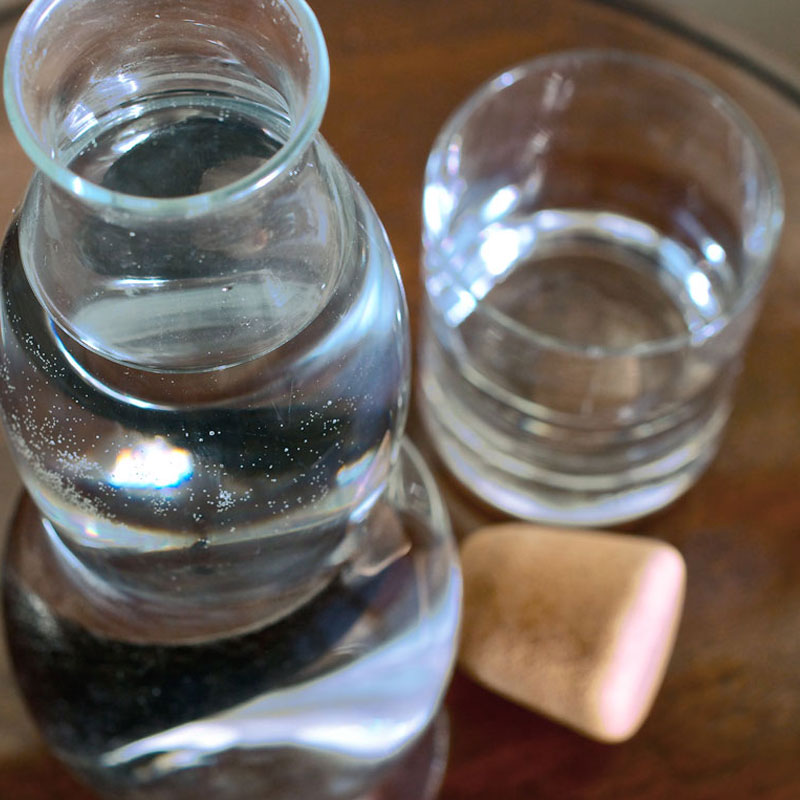 bouteilles filtrantes design en verre
