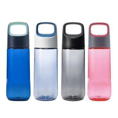 Gourdes légères et design Urban bottle, avec option housse