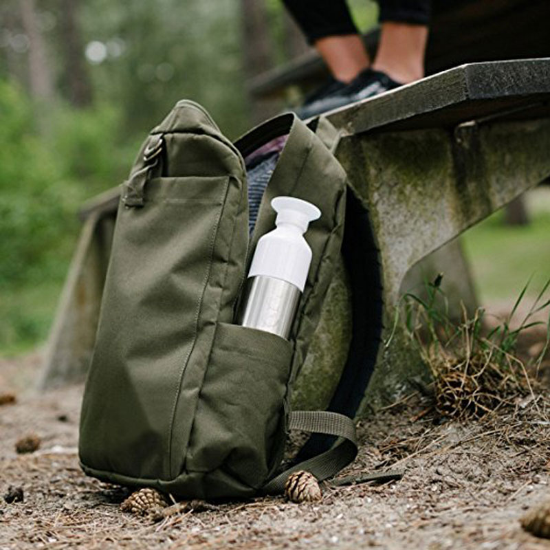 Gourde compacte de la marque Dopper, avec gobelet intégré, 49 cl de contenance